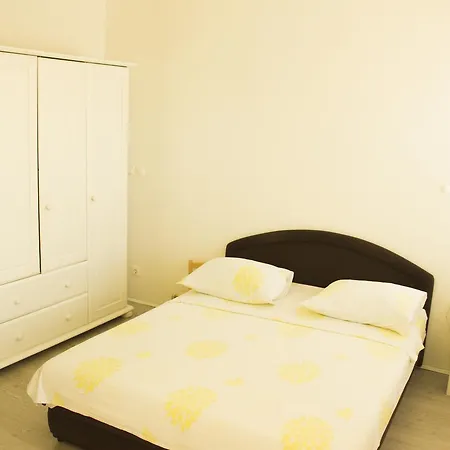Bed Bepo *